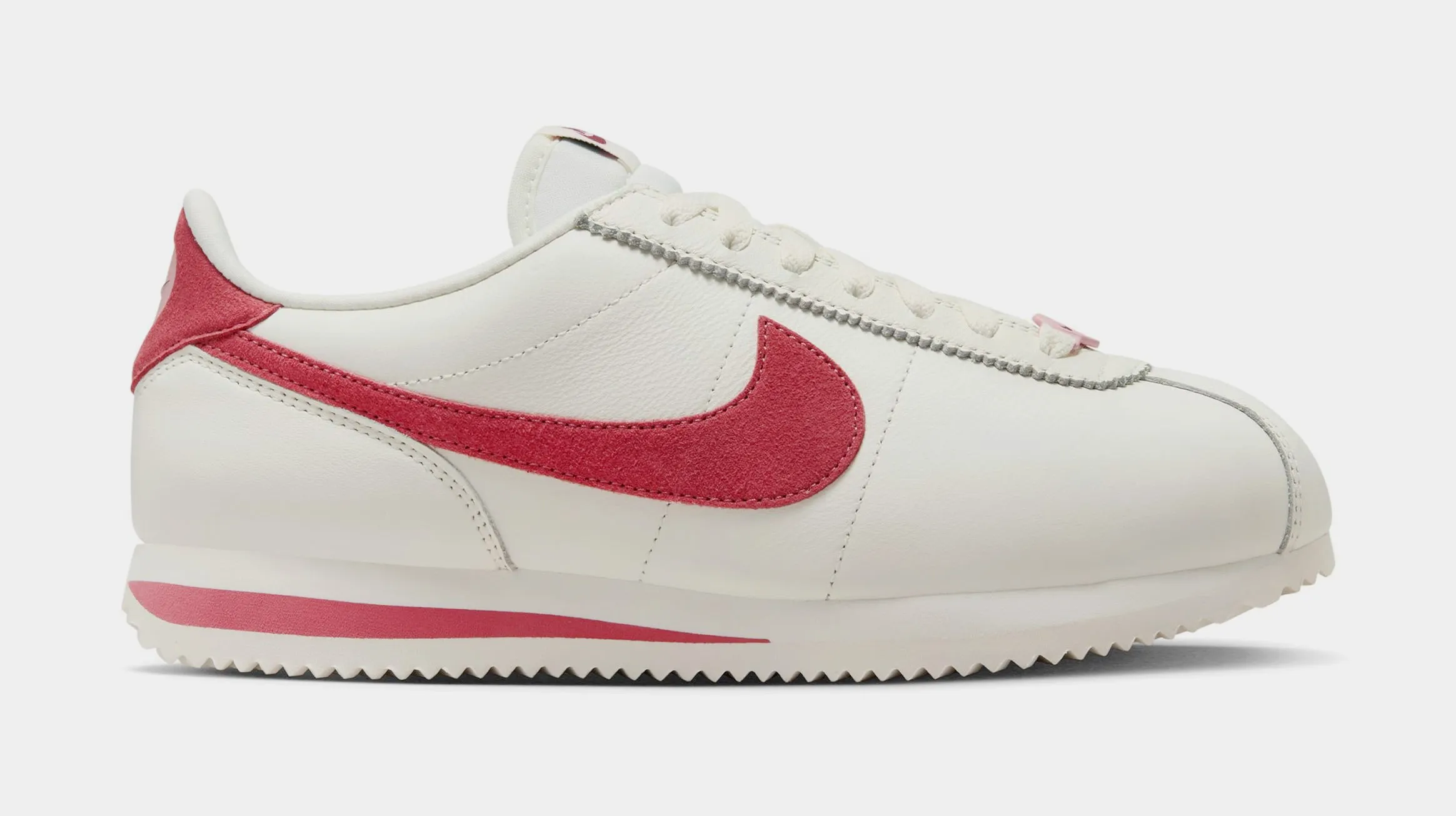 Cortez SE Leather Womens Running Shoes (Sail/Adobe/Pink/Team Red)