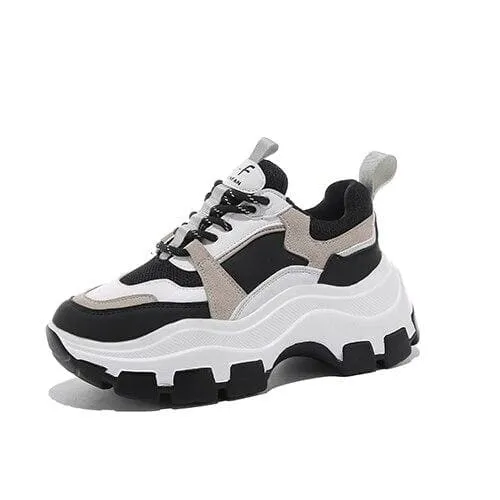 Fashionable Breathable Casual Sports Type Shoe For Female