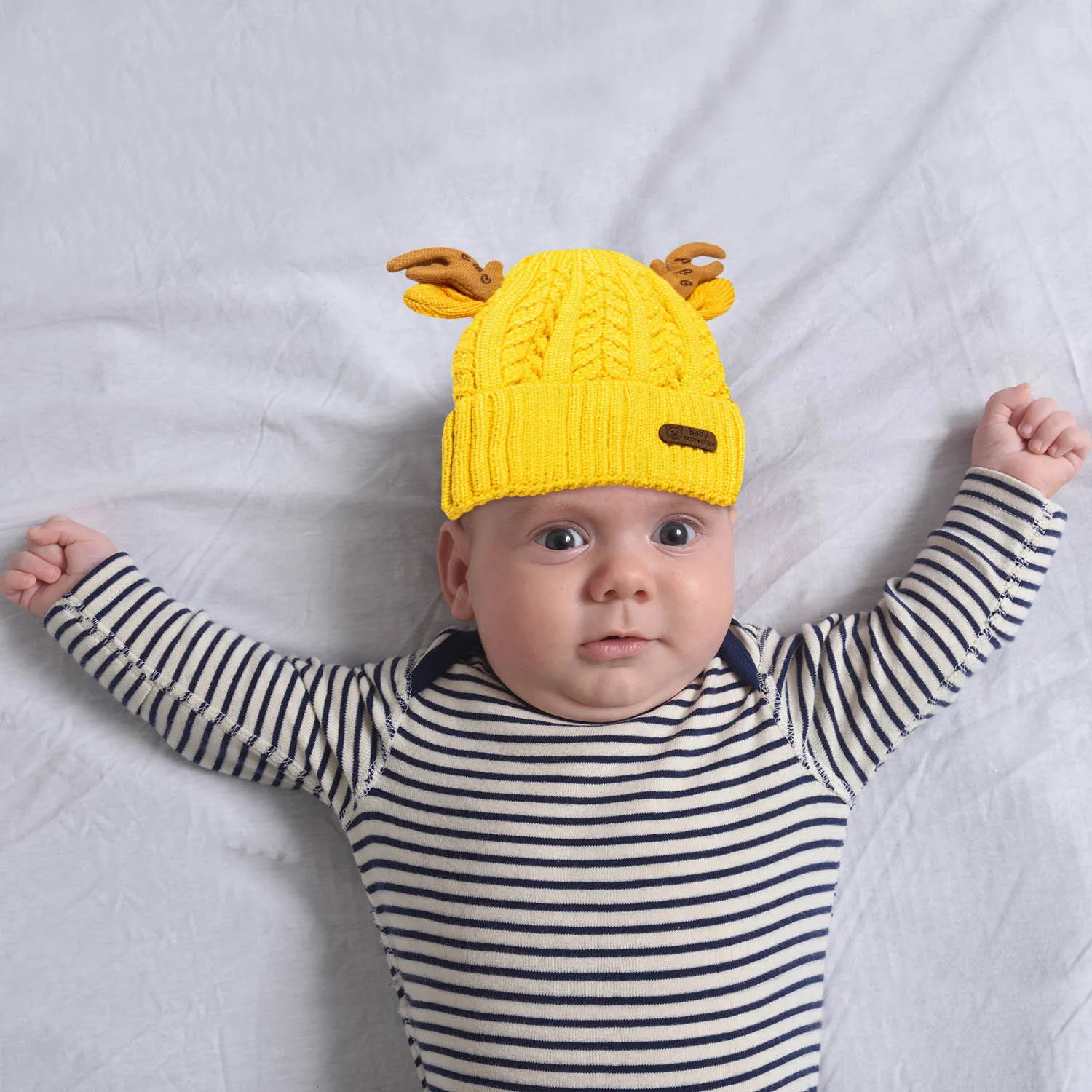 Knit Woollen Cap 3D Alphabet Antler Yellow