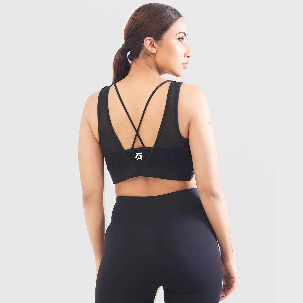 Rise Sports Bra (Black)