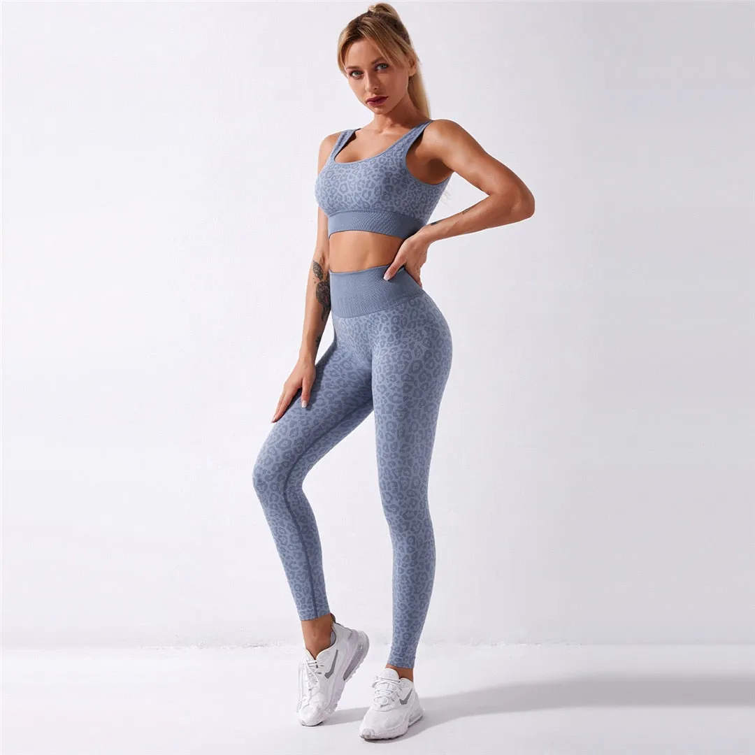 Snake Print Seamless Sportswear 2 Pieces Yoga Set Women Sports Bra and Leggings Fitness Running Workout Clothes Gym Outfit A010