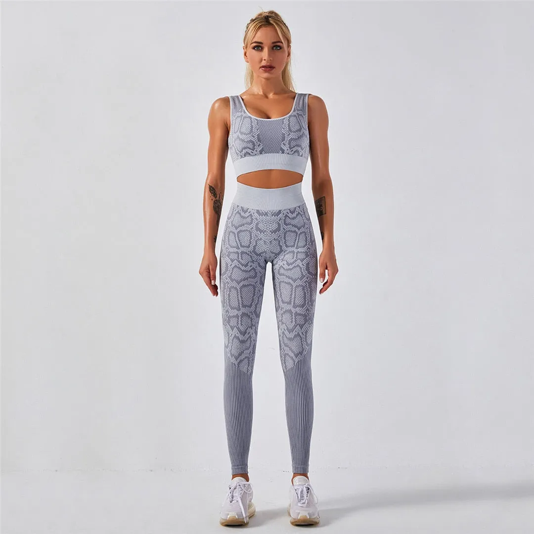 Snake Print Seamless Sportswear 2 Pieces Yoga Set Women Sports Bra and Leggings Fitness Running Workout Clothes Gym Outfit A010