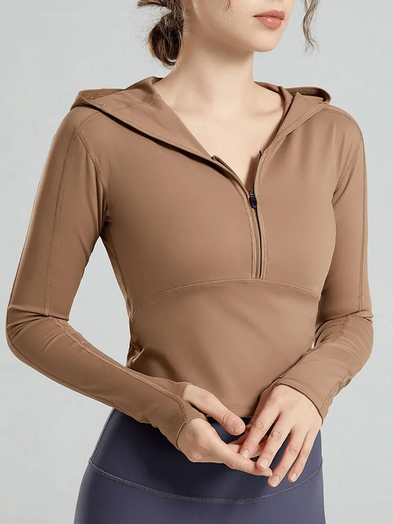 Stylish Sports Women's Top with Long Sleeves and Hood - SF1430